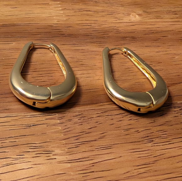 Madewell Droplet Large Hoop Earrings - Picture 4 of 8